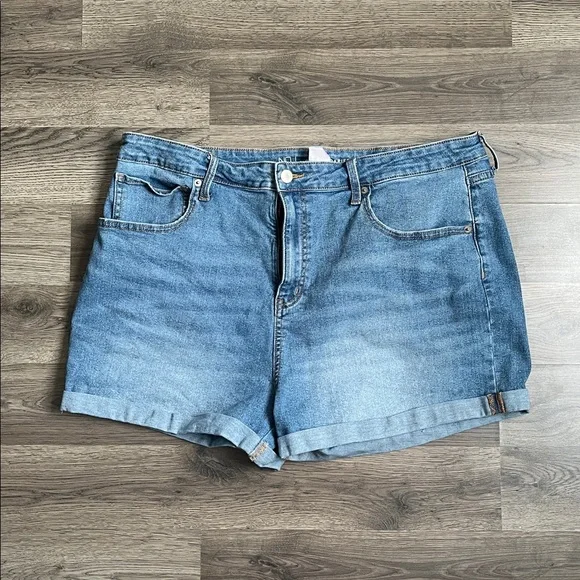 NWOT NOBO JEAN HAUL 6PC Light Blue Straight Leg Jeans and Shorts - Picture 6 of 15